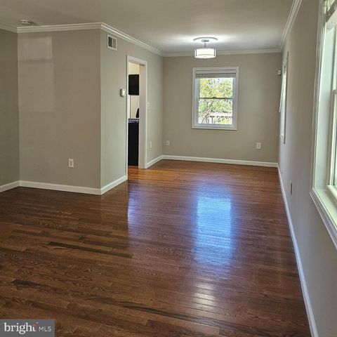 2214 ARLINGTON TER, Alexandria, VA 22303