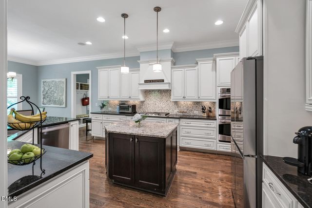 9208 Concord Hill Court, Raleigh, NC 27613