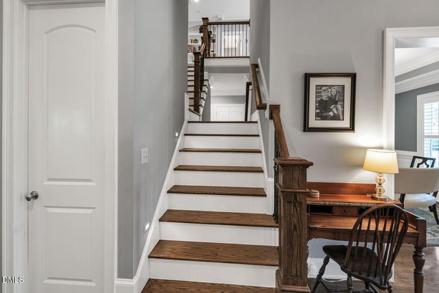 9208 Concord Hill Court, Raleigh, NC 27613