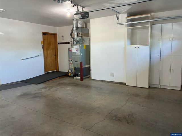5334 Summerlake St SE, Salem, OR 97306