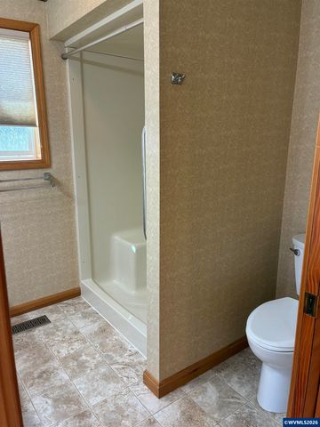 5334 Summerlake St SE, Salem, OR 97306