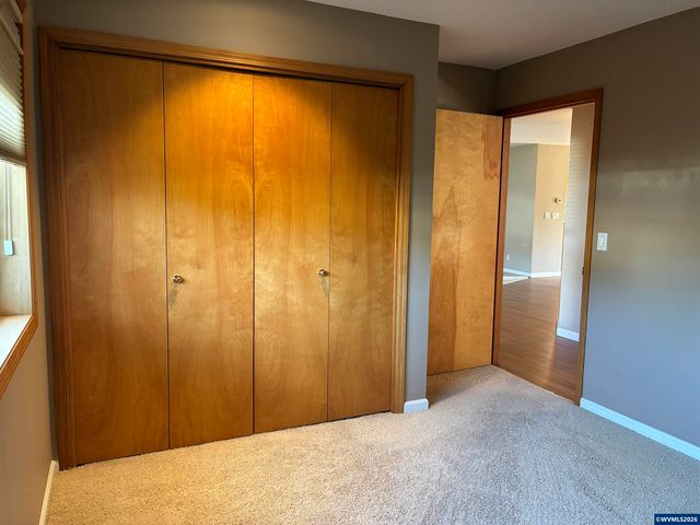 5334 Summerlake St SE, Salem, OR 97306