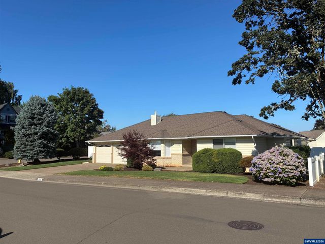 5334 Summerlake St SE, Salem, OR 97306