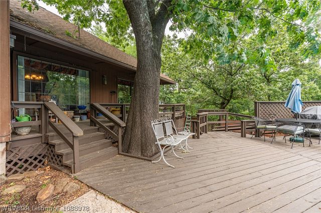 1306 Hidden Valley Street, Van Buren, AR 72956