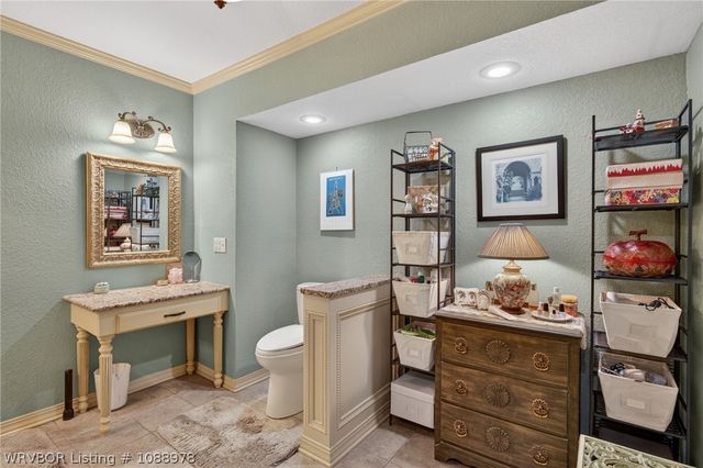 1306 Hidden Valley Street, Van Buren, AR 72956