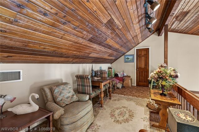 1306 Hidden Valley Street, Van Buren, AR 72956