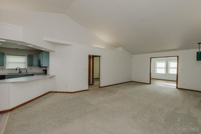 430 Craftsbury Court, Kettering, OH 45440