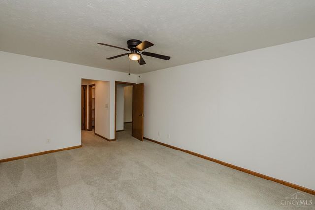 430 Craftsbury Court, Kettering, OH 45440