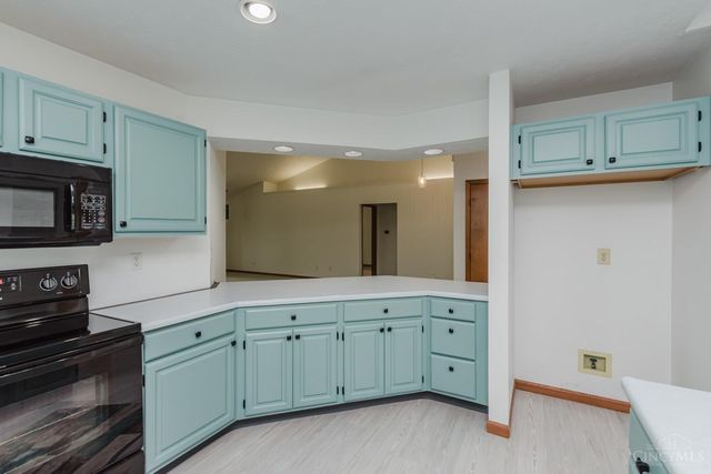 430 Craftsbury Court, Kettering, OH 45440