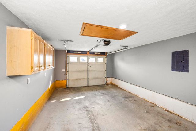 2213 Riverway Dr, Old Hickory, TN 37138