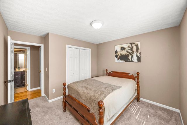 2213 Riverway Dr, Old Hickory, TN 37138