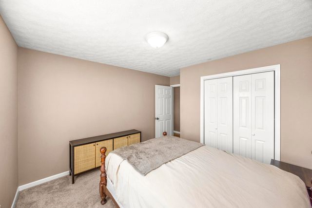 2213 Riverway Dr, Old Hickory, TN 37138