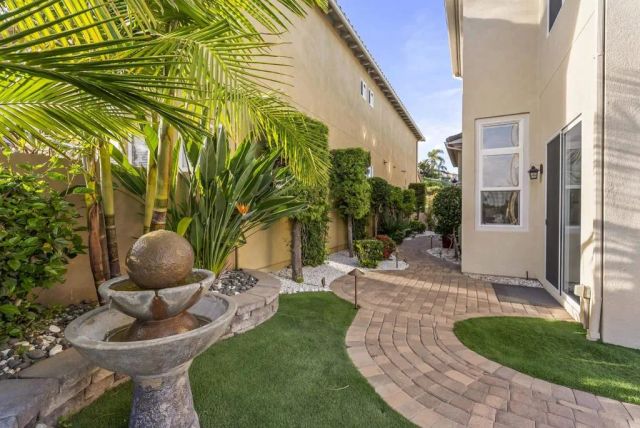 6795 PALERMI PLACE, Carlsbad, CA 92011