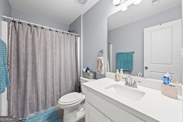 130 Canyon Lake Drive, Moreland, GA 30259