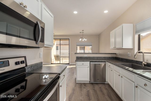 2101 S MERIDIAN Road 204, Apache Junction, AZ 85120