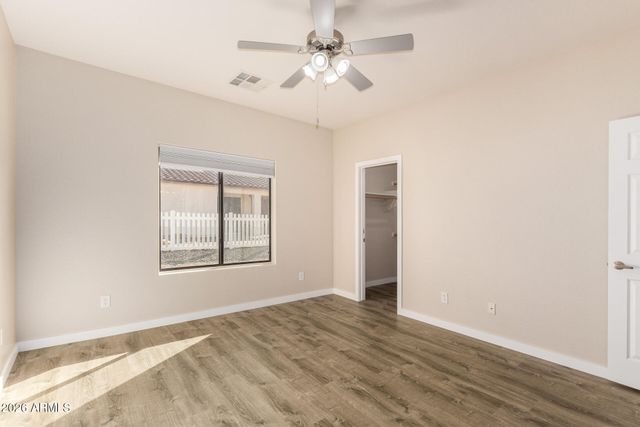 2101 S MERIDIAN Road 204, Apache Junction, AZ 85120