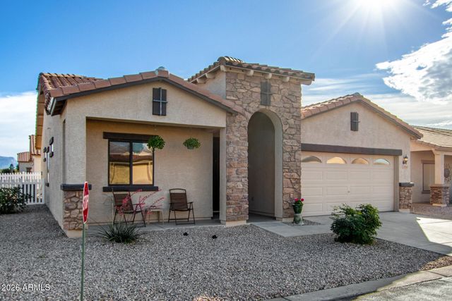 2101 S MERIDIAN Road 204, Apache Junction, AZ 85120