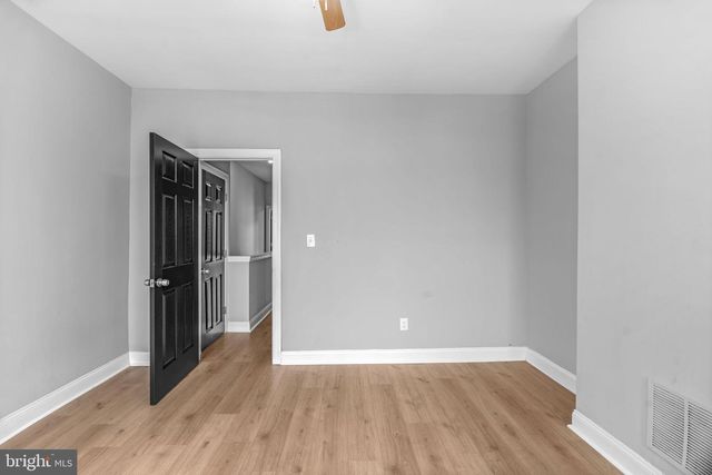 2461 N GARNET ST, Philadelphia, PA 19132