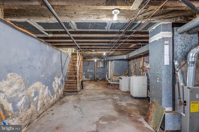 2461 N GARNET ST, Philadelphia, PA 19132
