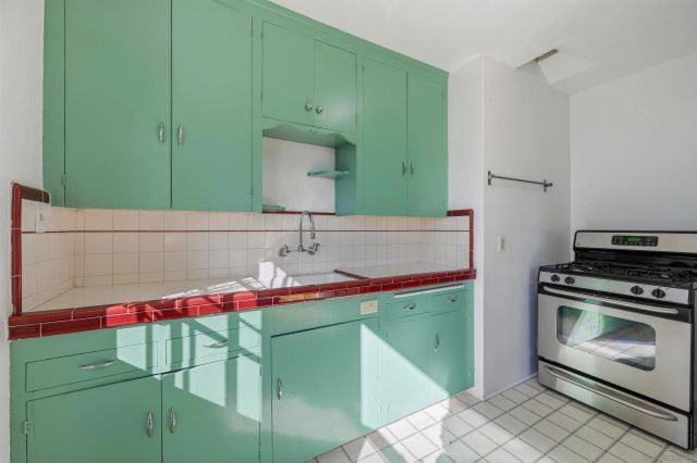 711 W Pennsylvania Avenue, San Diego, CA 92103