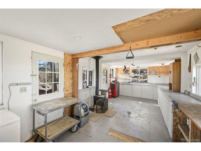 66 Shawnee Pl, Florissant, CO 80816