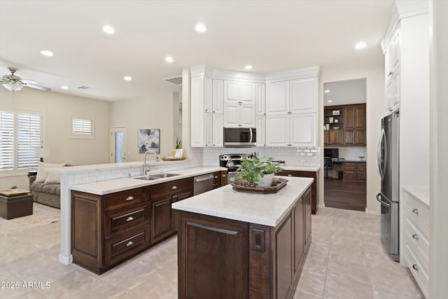 14043 N 90TH Drive, Peoria, AZ 85381