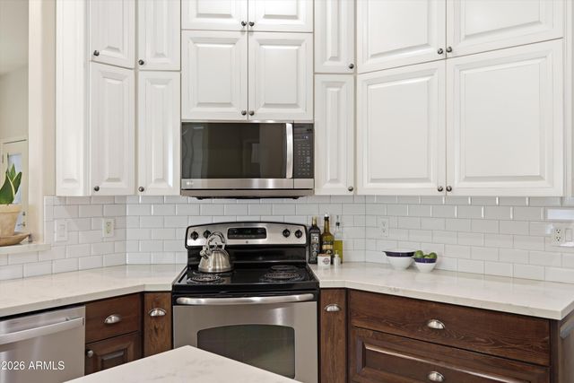 14043 N 90TH Drive, Peoria, AZ 85381