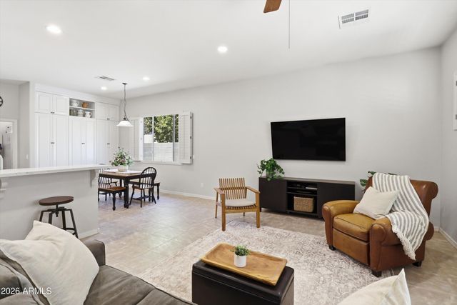 14043 N 90TH Drive, Peoria, AZ 85381
