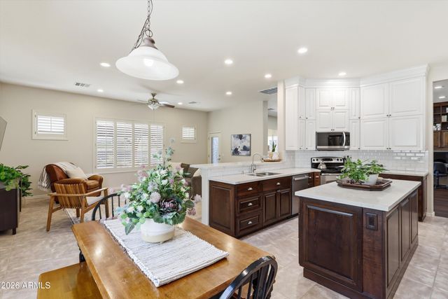 14043 N 90TH Drive, Peoria, AZ 85381