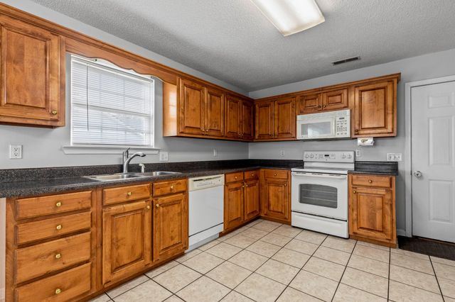 44 Buckeye Lane, Chatsworth, GA 30705