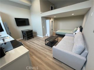 3335 Triangle Place B, Glendale, CA 91208