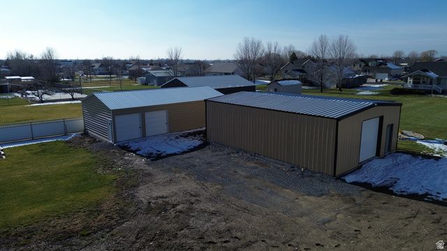 1395 N 1350 W, Farr West, UT 84404