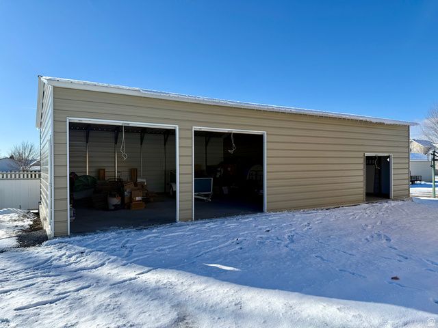 1395 N 1350 W, Farr West, UT 84404