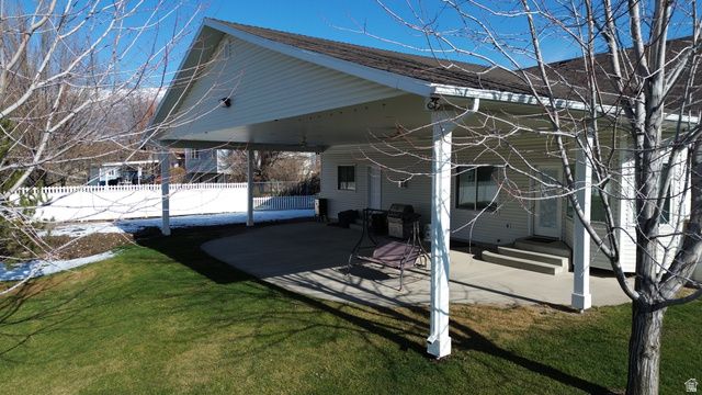 1395 N 1350 W, Farr West, UT 84404