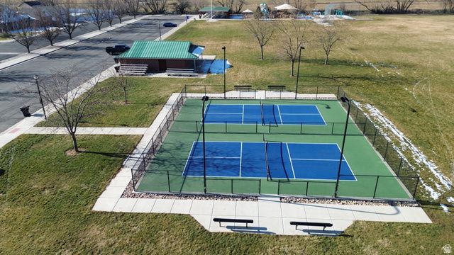 1395 N 1350 W, Farr West, UT 84404