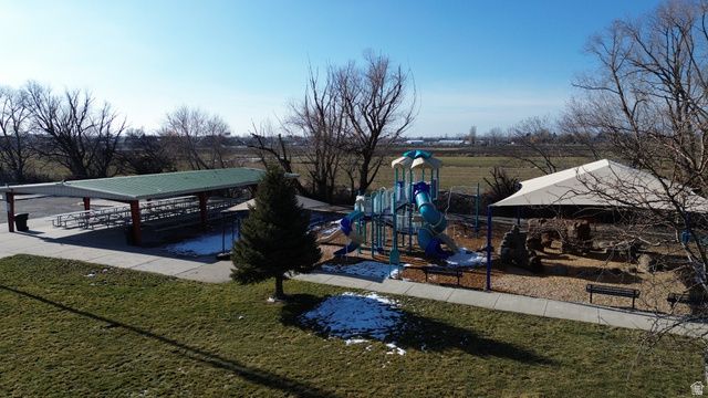 1395 N 1350 W, Farr West, UT 84404