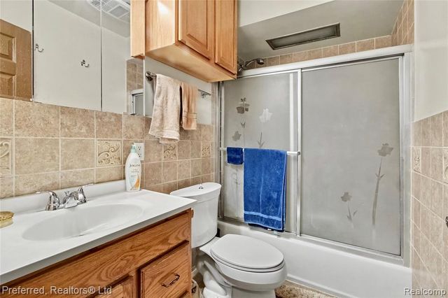 14676 Berwick Street, Livonia, MI 48154