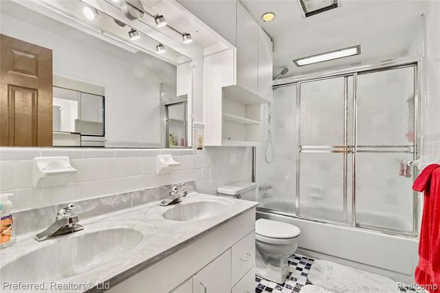 14676 Berwick Street, Livonia, MI 48154