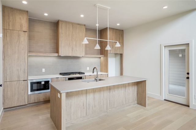 5445 Terry Street, Dallas, TX 75223