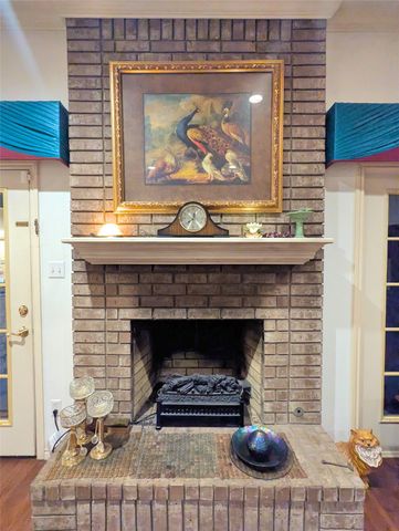 237 Lakeside Place Street, Mineola, TX 75773