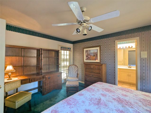 237 Lakeside Place Street, Mineola, TX 75773