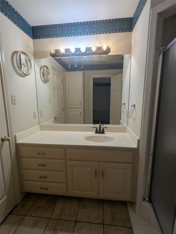 237 Lakeside Place Street, Mineola, TX 75773