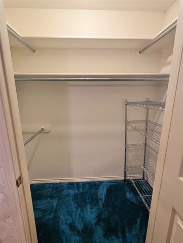 237 Lakeside Place Street, Mineola, TX 75773