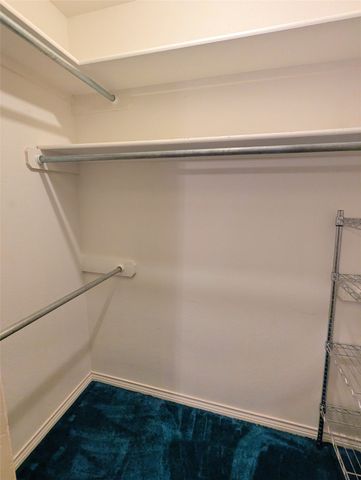 237 Lakeside Place Street, Mineola, TX 75773