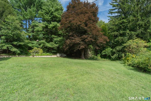 224 Lopus Road, Beacon Falls, CT 06403
