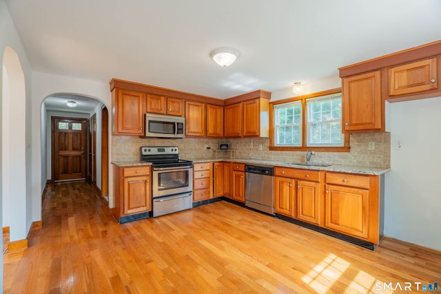 224 Lopus Road, Beacon Falls, CT 06403
