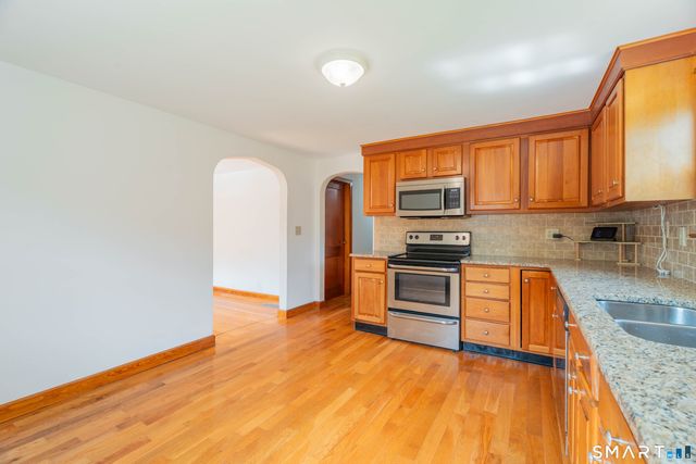 224 Lopus Road, Beacon Falls, CT 06403
