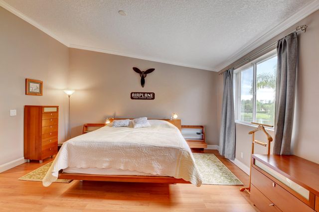 21115 Via Eden, Boca Raton, FL 33433