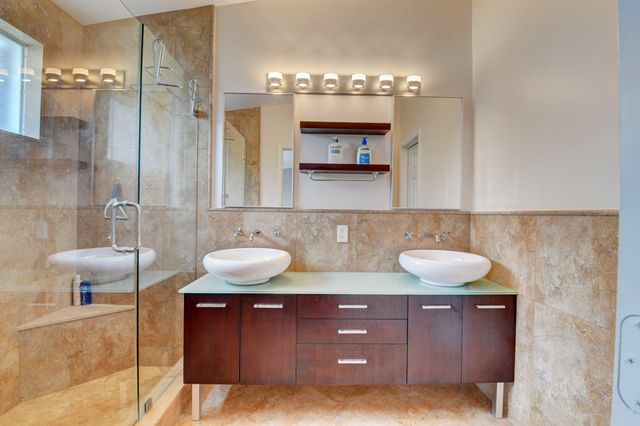 21115 Via Eden, Boca Raton, FL 33433