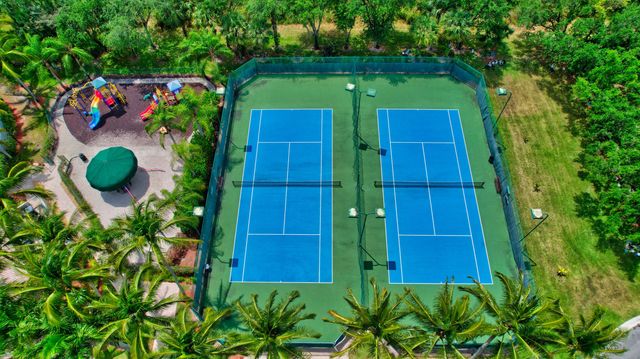 21115 Via Eden, Boca Raton, FL 33433